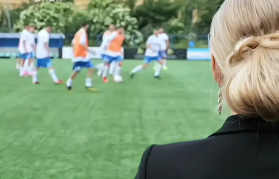 法国电影《Footballers Moms》足球队的女老板们高清完整版免费在线观看-Footballers Moms无广告播放全集资源