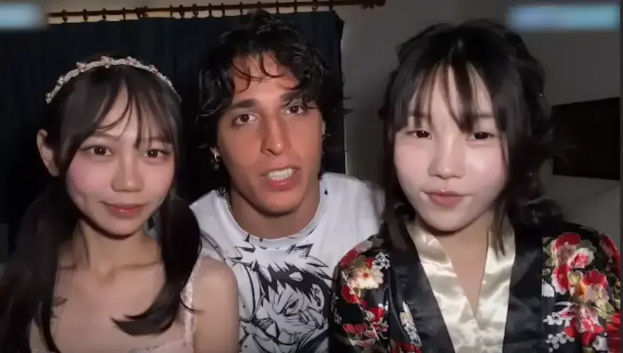 网红gattouz和umi合集无删减完整版高清免费在线观看-gattouz和umi跨国情侣视频全集夸克网盘分享-高清不卡顿